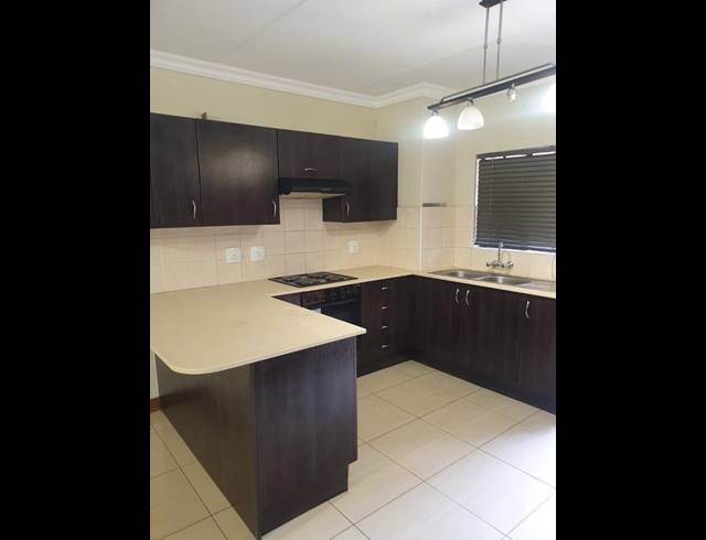 2 BEDROOM TOWNHOUSE FOR SALE IN THREE RIVERS